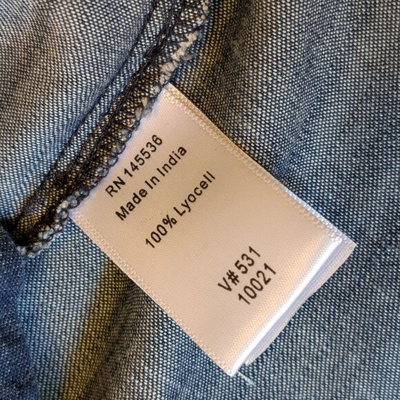 Coldwater Creek Chambray Shirt with Jeweled Collar Size 14 - Picture 11 of 11